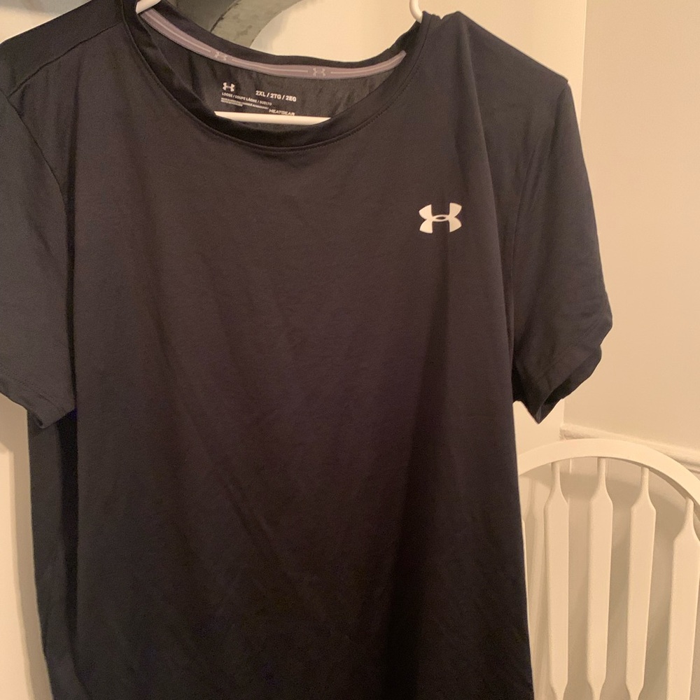 Women’s Under Armour Shirt